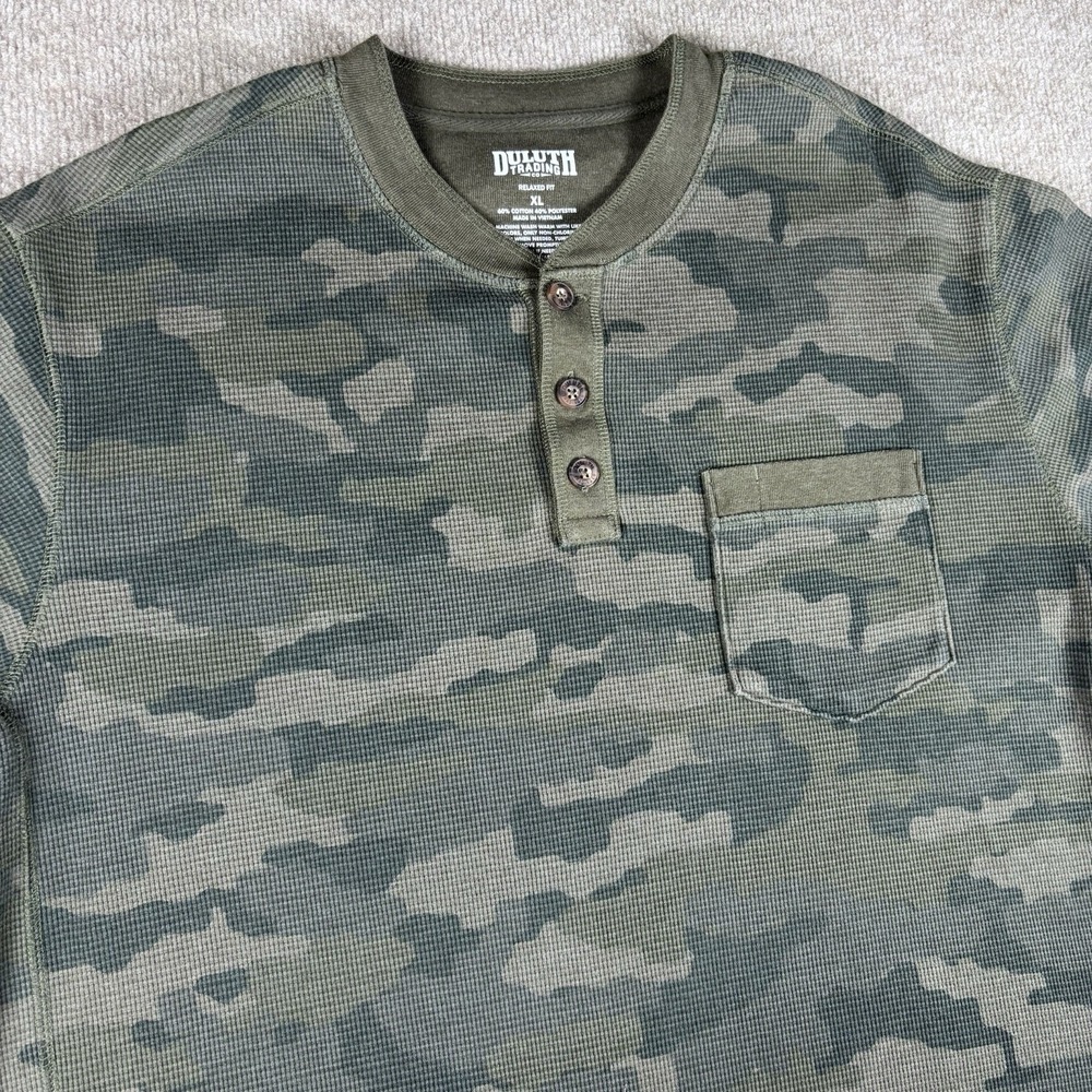 Duluth Trading Co Shirt Mens XL Green Camo Waffle Henley Long Sleeve Relaxed Fit - Picture 2 of 8